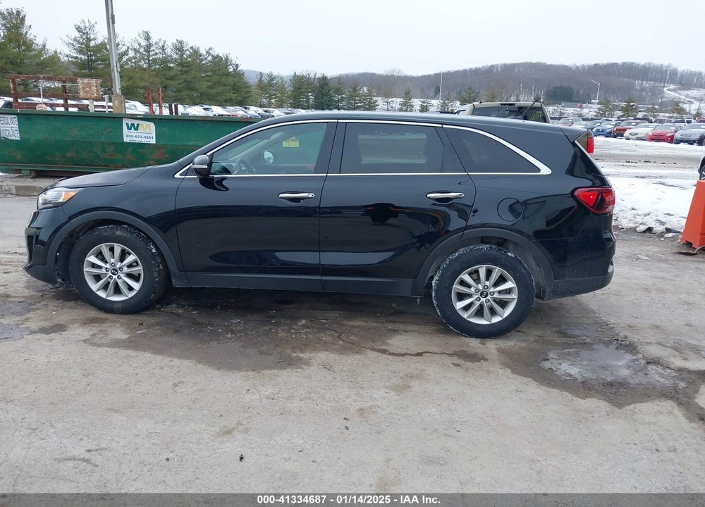 2019 KIA SORENTO 3.3L LX VIN: 5XYPG4A56KG483762