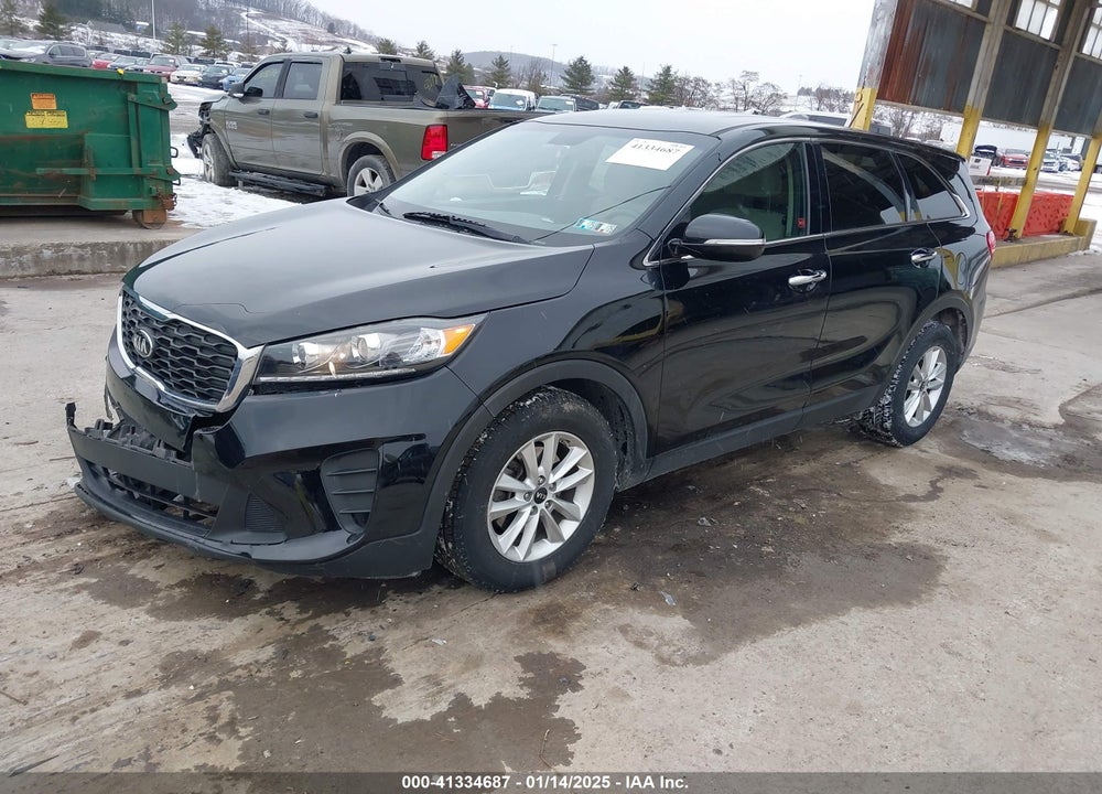 2019 KIA SORENTO 3.3L LX VIN: 5XYPG4A56KG483762