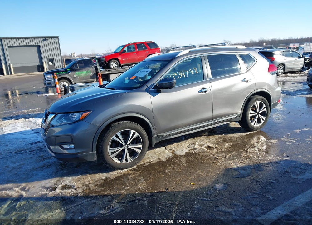 2017 NISSAN ROGUE VIN: JN8AT2MT3HW150600