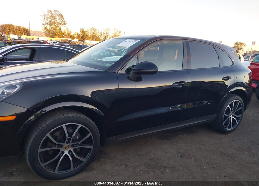 2019 PORSCHE CAYENNE VIN: WP1AA2AYXKDA09378