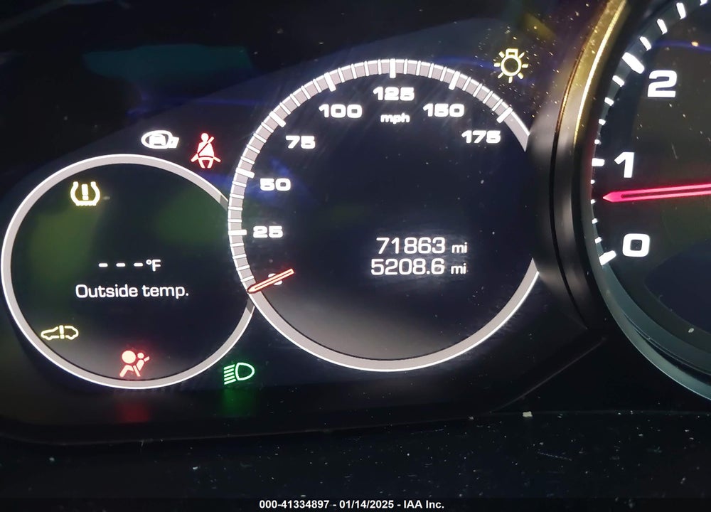 2019 PORSCHE CAYENNE VIN: WP1AA2AYXKDA09378