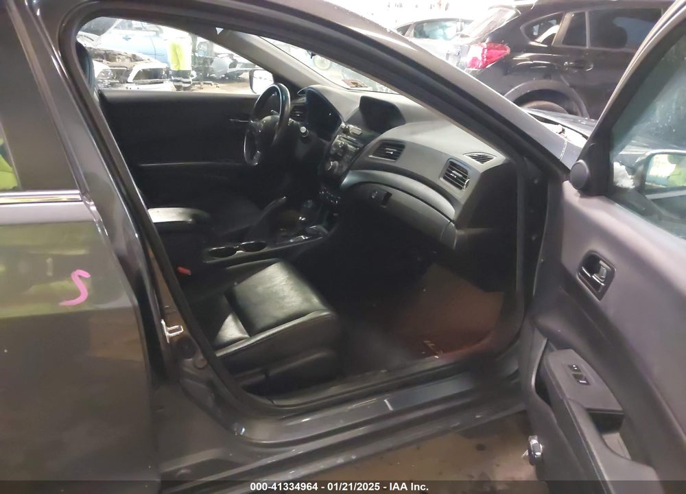 2014 ACURA ILX VIN: 19VDE1F31EE003037