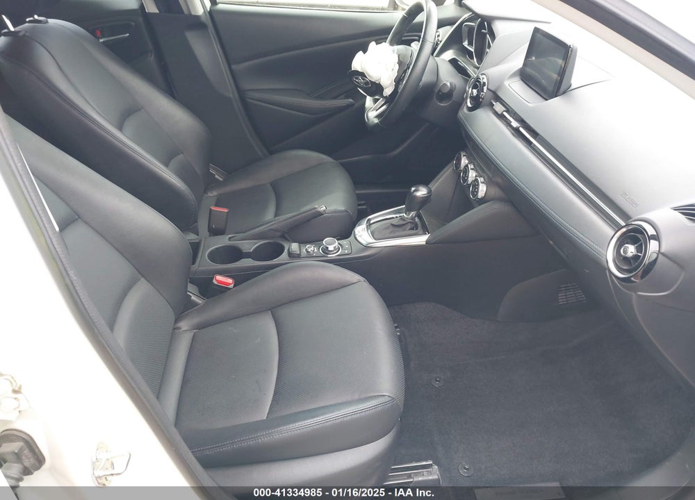 2020 TOYOTA YARIS HATCHBACK VIN: 3MYDLBJV0LY705097