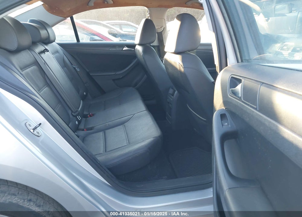 2012 VOLKSWAGEN JETTA VIN: 3VWDX7AJ5CM123272