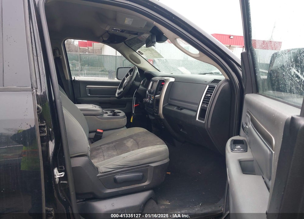 2015 RAM 1500 BIG HORN VIN: 1C6RR6GT5FS510977