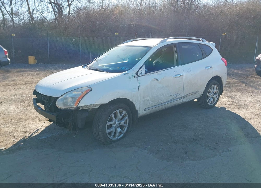 2013 NISSAN ROGUE SV W/SL PKG VIN: JN8AS5MV8DW633757