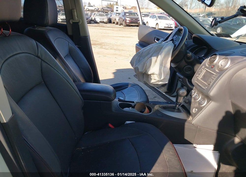 2013 NISSAN ROGUE SV W/SL PKG VIN: JN8AS5MV8DW633757
