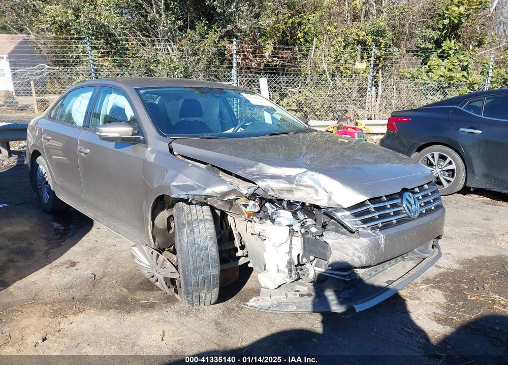 2015 VOLKSWAGEN PASSAT 1.8T S VIN: 1VWAS7A37FC083964