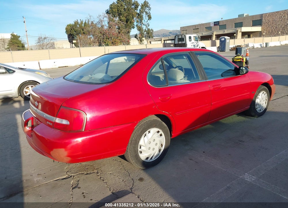 2001 NISSAN ALTIMA GXE VIN: 1N4DL01DX1C166896