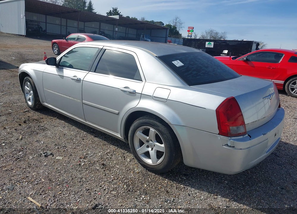 2005 CHRYSLER 300 VIN: 2C3JA43R95H523561