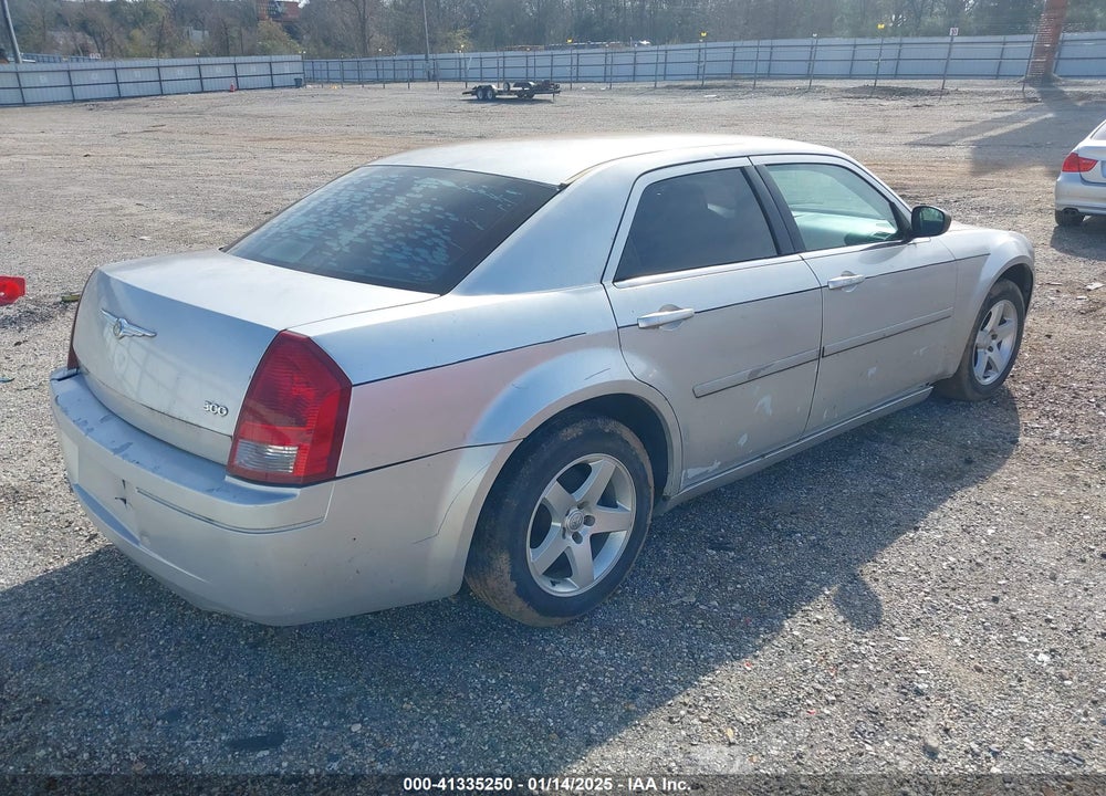 2005 CHRYSLER 300 VIN: 2C3JA43R95H523561
