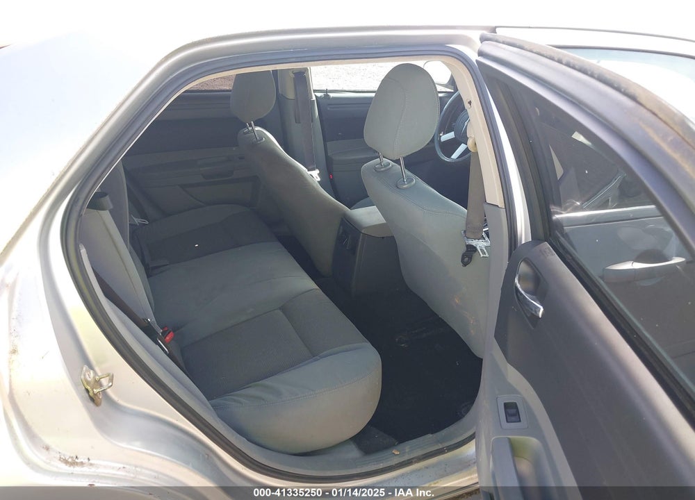 2005 CHRYSLER 300 VIN: 2C3JA43R95H523561