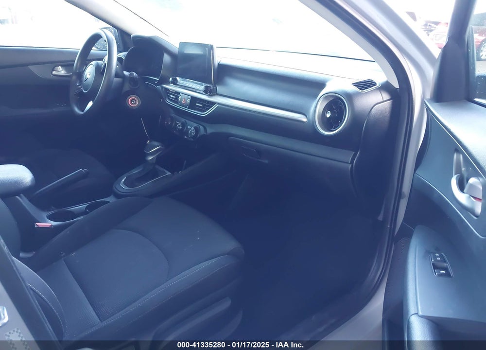 2020 KIA FORTE VIN: 3KPF24AD8LE248005