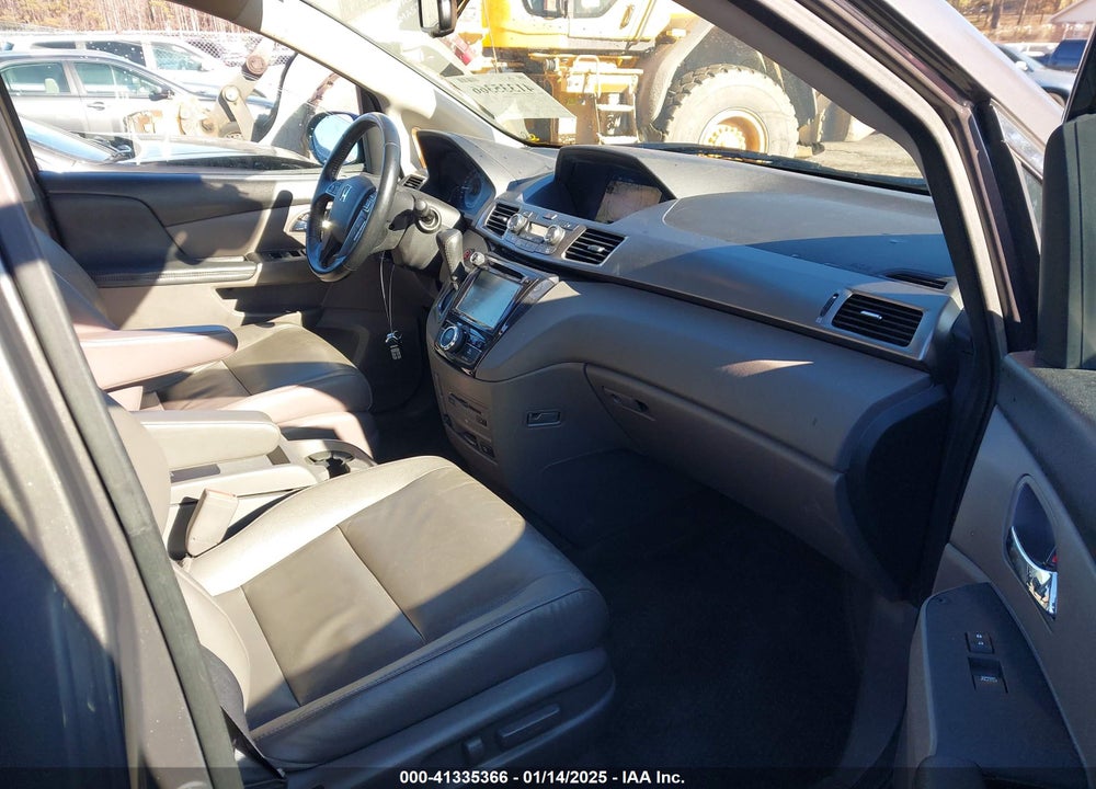 2016 HONDA ODYSSEY TOURING/TOURING ELITE VIN: 5FNRL5H90GB069152