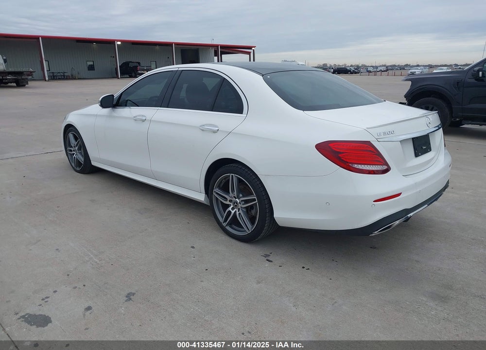2019 MERCEDES-BENZ E 300 VIN: WDDZF4JB4KA530360