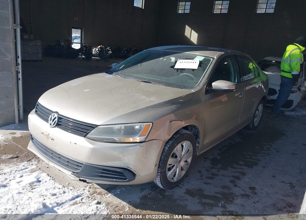 2012 VOLKSWAGEN JETTA 2.5L SE VIN: 3VWDP7AJ2CM454052