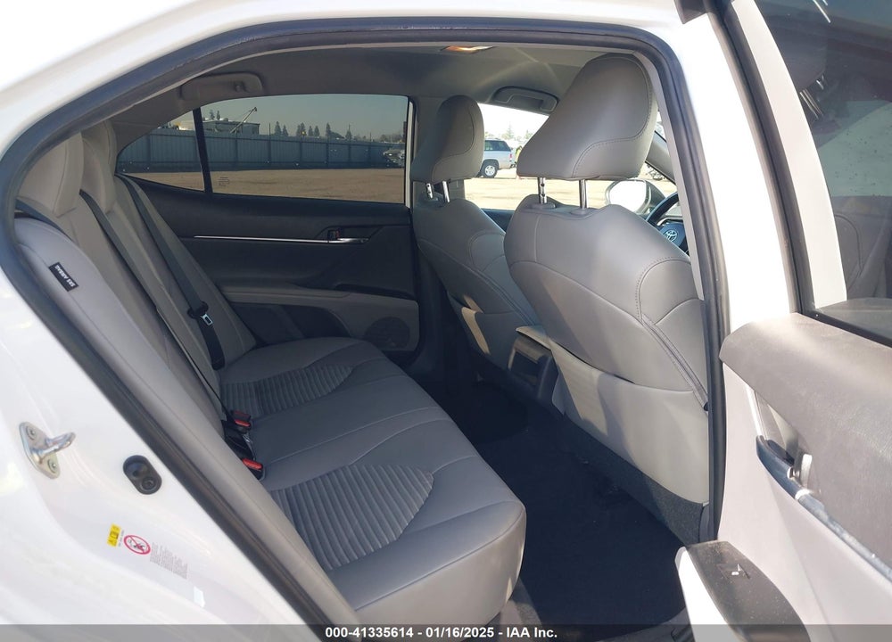2019 TOYOTA CAMRY VIN: 4T1B11HK5KU679112
