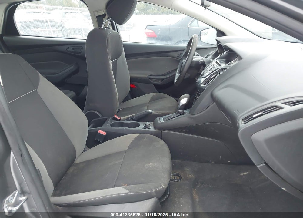 2014 FORD FOCUS VIN: 1FADP3E20EL458772
