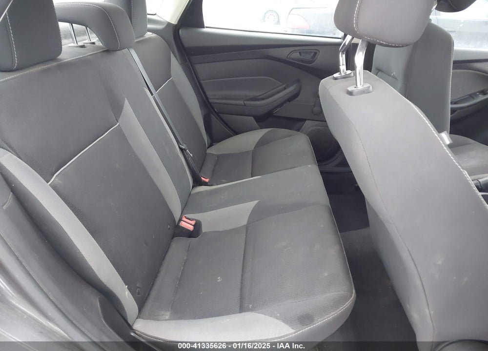 2014 FORD FOCUS VIN: 1FADP3E20EL458772