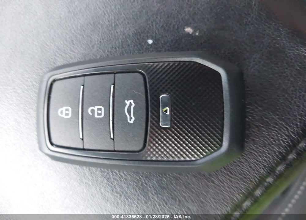 2014 TOYOTA RAV4 LIMITED VIN: 2T3YFREV0EW081885