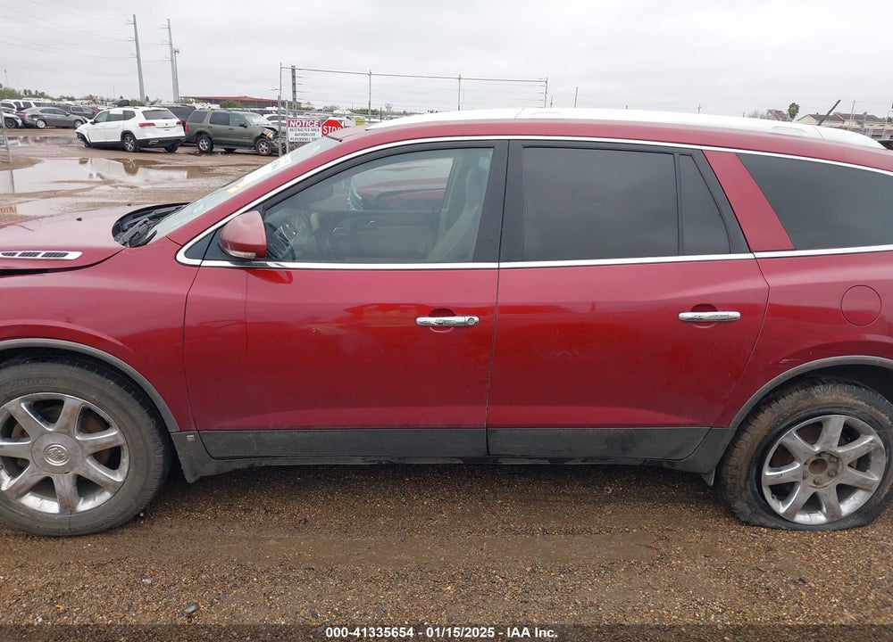 2008 BUICK ENCLAVE CXL VIN: 5GAER23768J205457