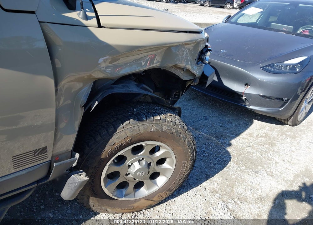 2013 TOYOTA FJ CRUISER VIN: JTEBU4BF2DK169691