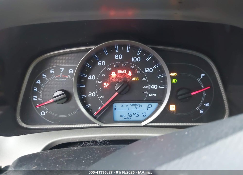 2013 TOYOTA RAV4 XLE VIN: 2T3RFREV9DW037063