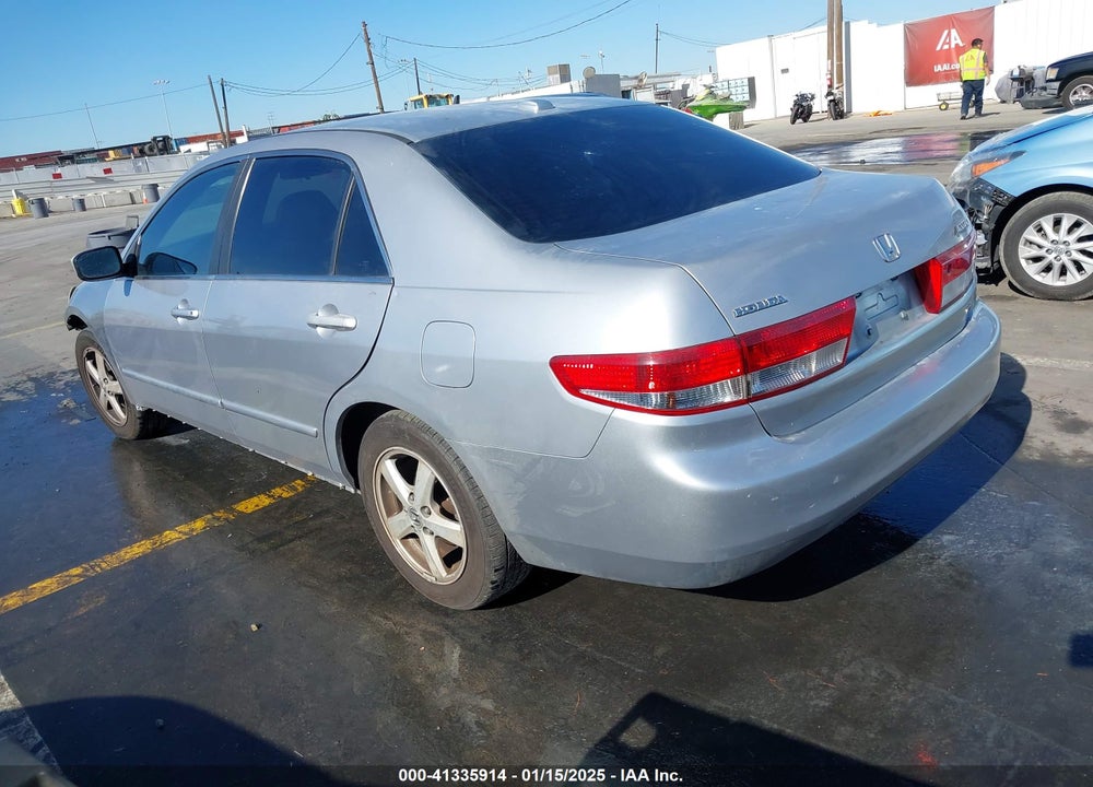 2004 HONDA ACCORD 2.4 EX VIN: JHMCM56834C035453