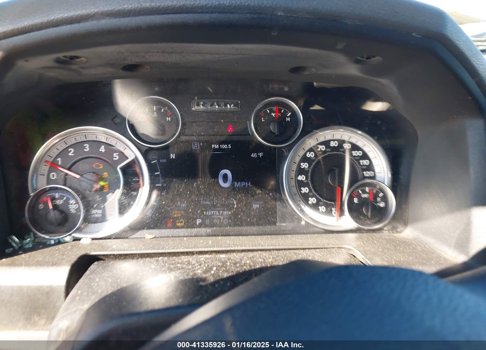 2016 RAM 3500 BIG HORN VIN: 3C63RRHL5GG128575