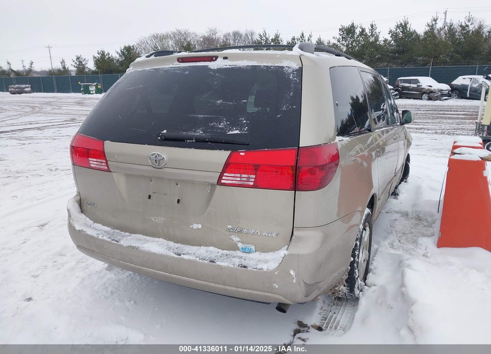 2004 TOYOTA SIENNA XLE VIN: 5TDZA22C24S102099