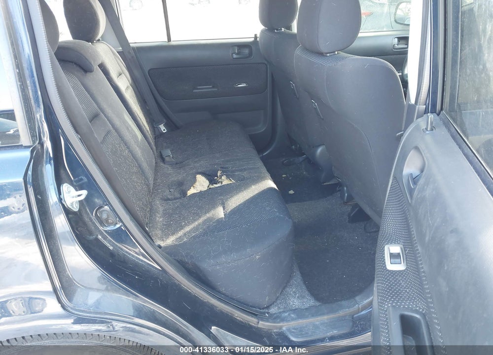 2006 TOYOTA SCION VIN: JTLKT324664041238