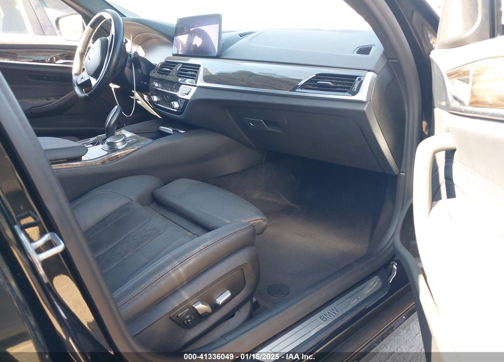 2021 BMW 530I VIN: WBA53BH05MCF75051