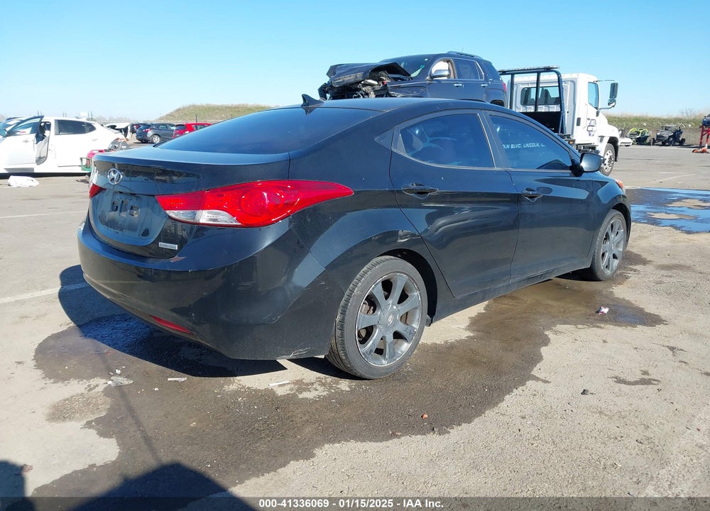 2012 HYUNDAI ELANTRA VIN: 5NPDH4AE4CH118524