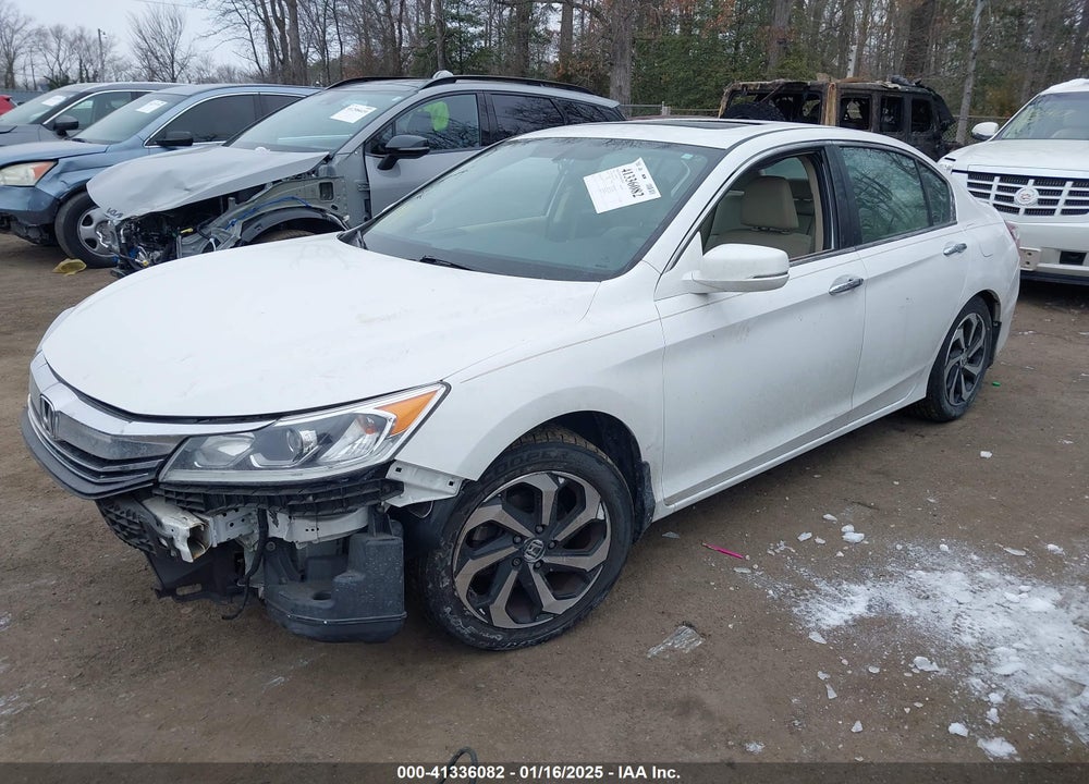 2016 HONDA ACCORD VIN: 1HGCR2F84GA168029