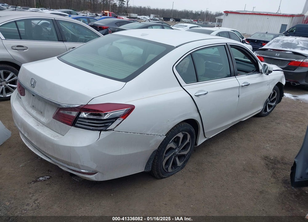 2016 HONDA ACCORD VIN: 1HGCR2F84GA168029