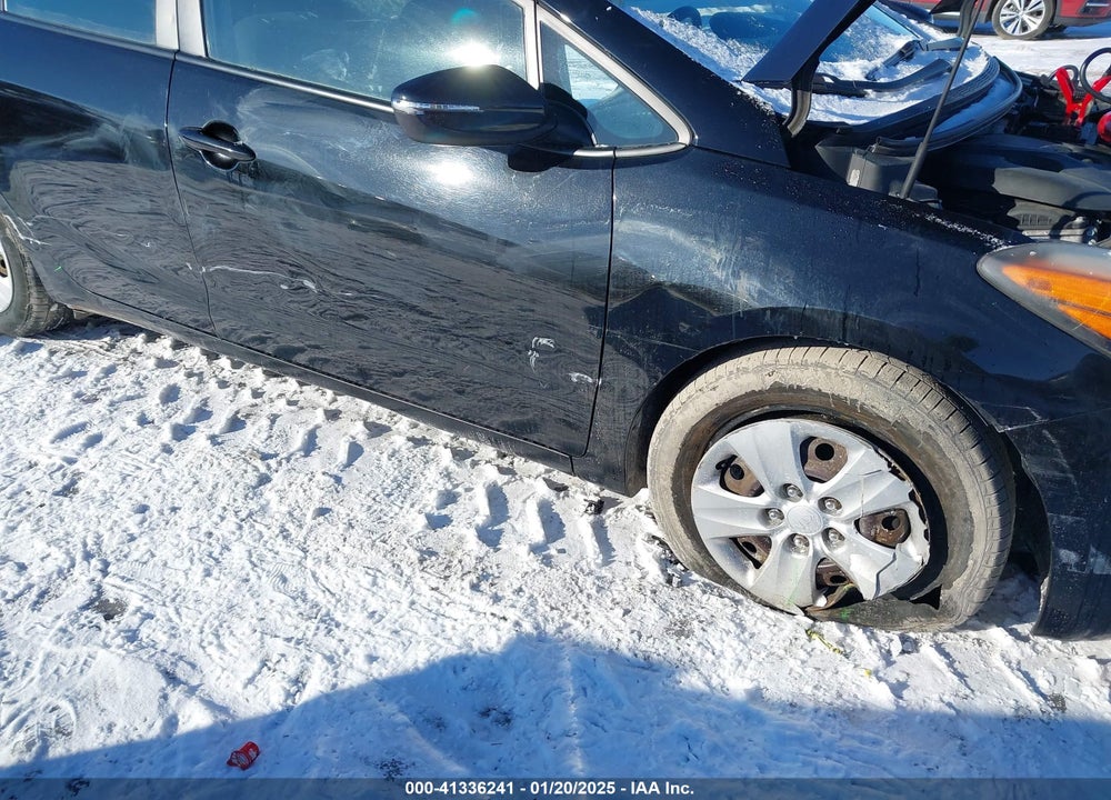 2015 KIA FORTE VIN: KNAFX4A65F5370563