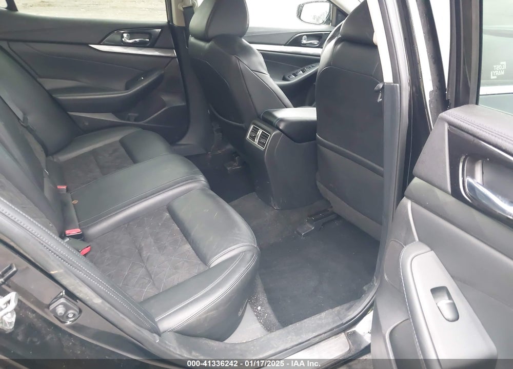 2017 NISSAN MAXIMA 3.5 SR VIN: 1N4AA6AP5HC403553