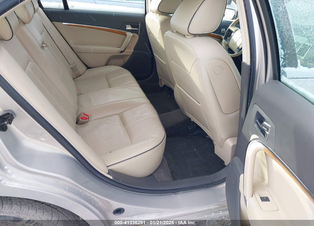 2010 LINCOLN MKZ VIN: 3LNHL2GC0AR643306