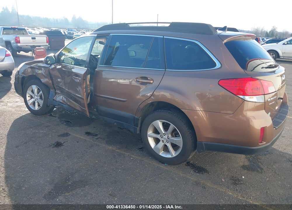 2013 SUBARU OUTBACK 2.5I LIMITED VIN: 4S4BRBKCXD3234356