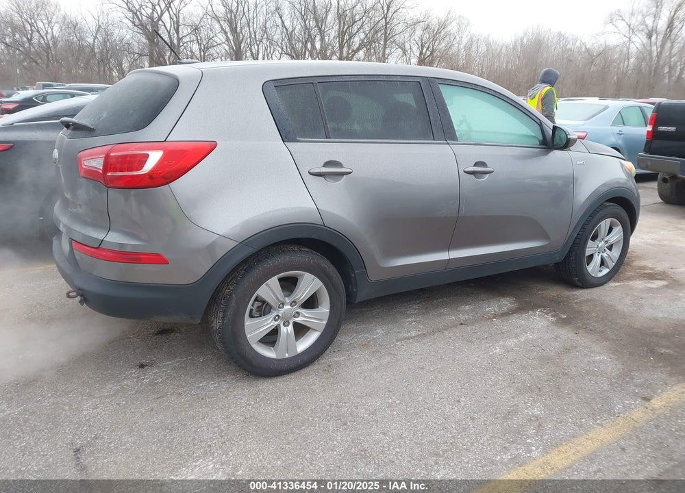 2013 KIA SPORTAGE LX VIN: KNDPBCA25D7445633