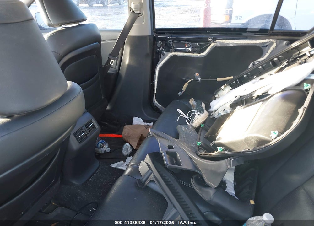 2014 HONDA ACCORD HYBRID VIN: 1HGCR6F76EA000548