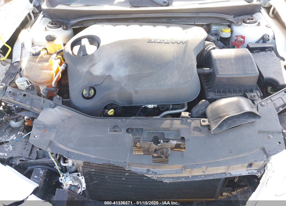 2013 CHRYSLER 200 VIN: 1C3CCBCG0DN556525