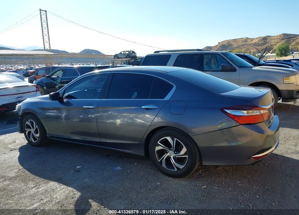 2017 HONDA ACCORD VIN: 1HGCR2F39HA276071