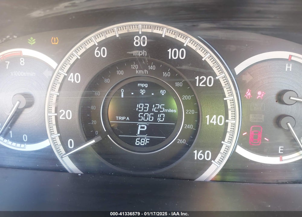 2017 HONDA ACCORD VIN: 1HGCR2F39HA276071
