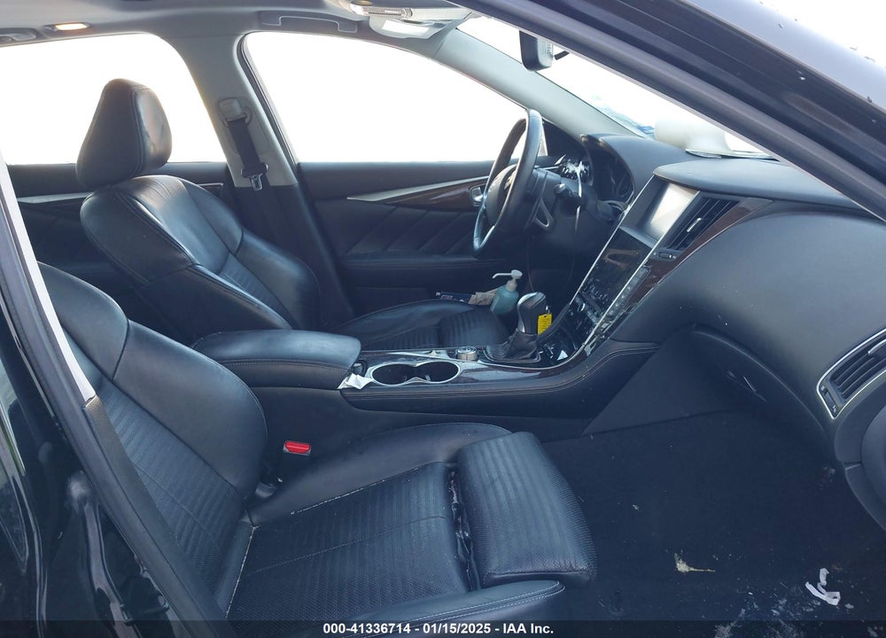 2015 INFINITI Q50 VIN: JN1BV7AR2FM405720