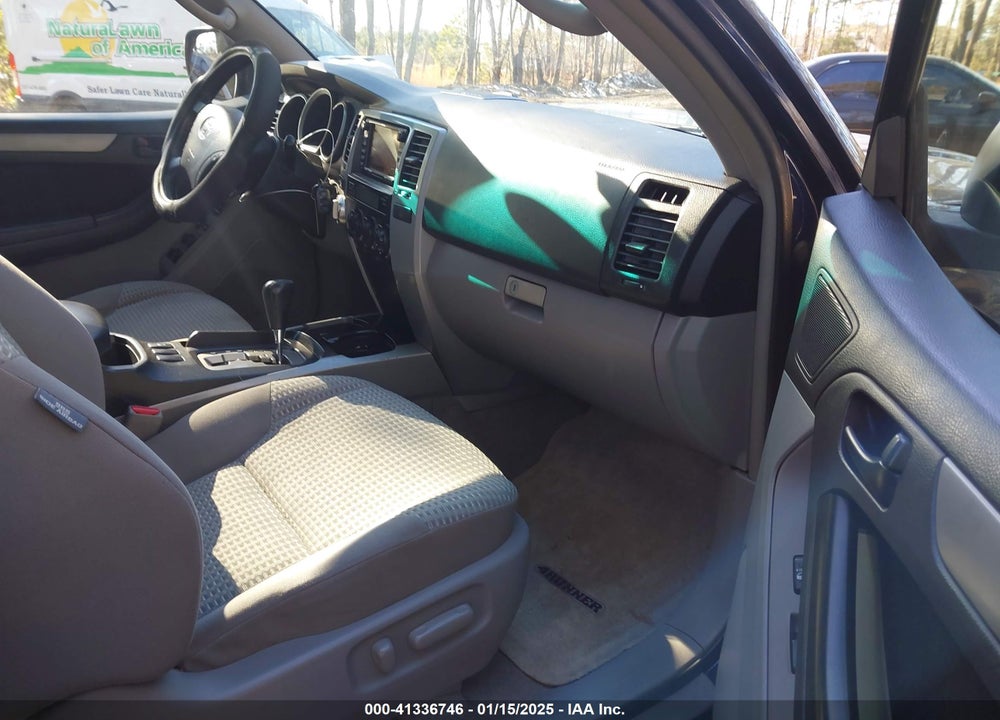 2008 TOYOTA 4RUNNER SR5 V8 VIN: JTEBT14R588043515