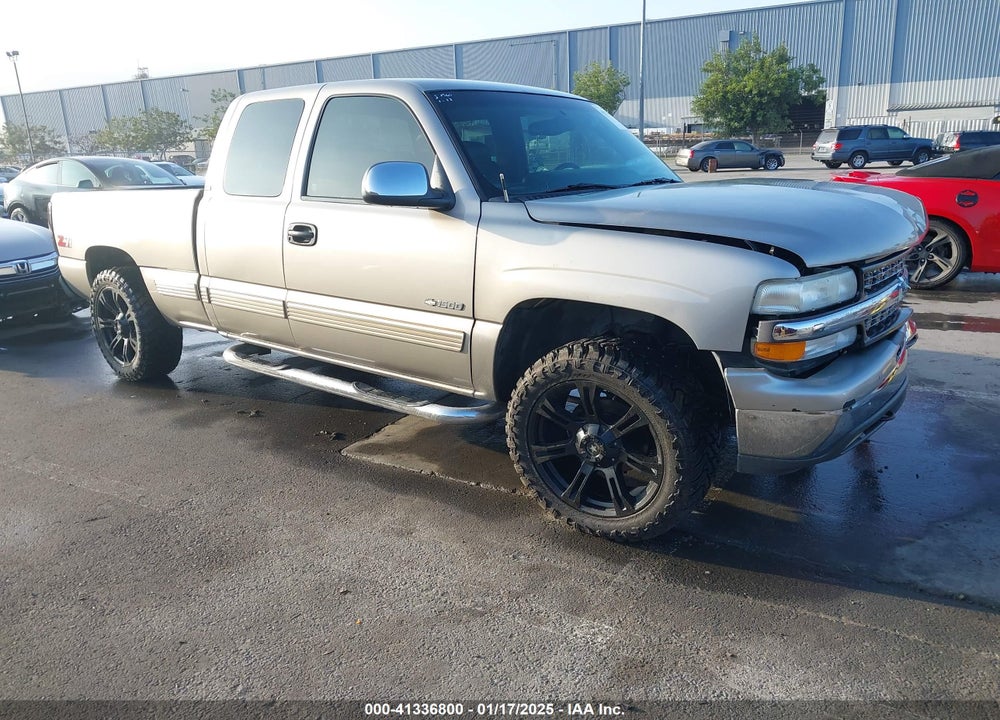 2000 CHEVROLET SILVERADO 1500 LT VIN: 2GCEK19T1Y1117024