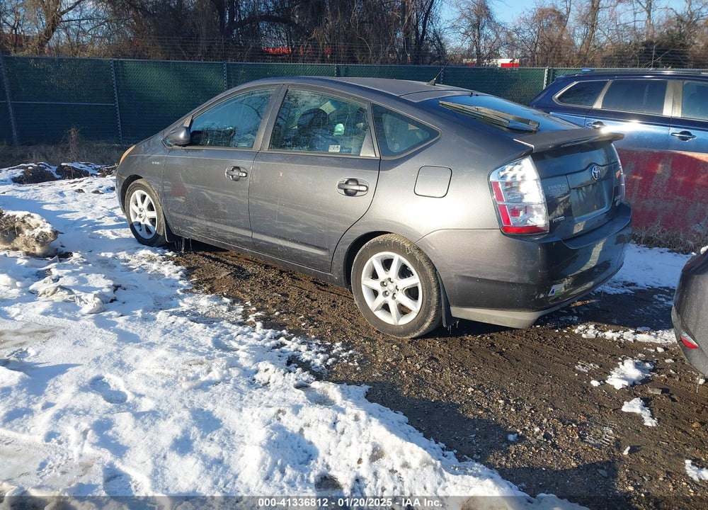 2008 TOYOTA PRIUS TOURING VIN: JTDKB20U483320837