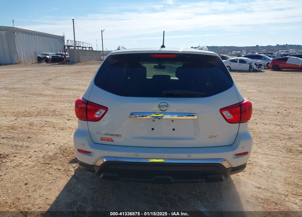 2018 NISSAN PATHFINDER SV VIN: 5N1DR2MN1JC610025