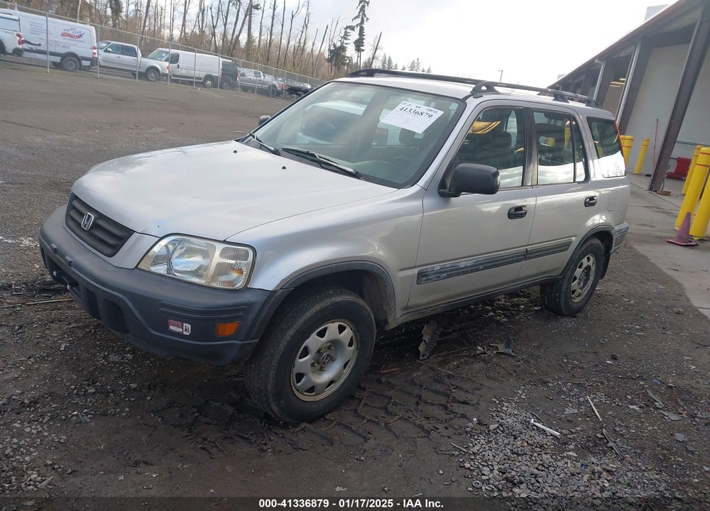1998 HONDA CR-V LX VIN: JHLRD1742WC033649
